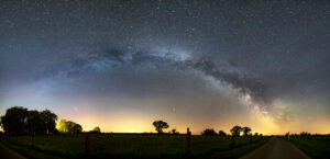 Milky Way Shaun Reynolds 3 TRIANGLENEWS 1 300x145 - Milky Way Photographer